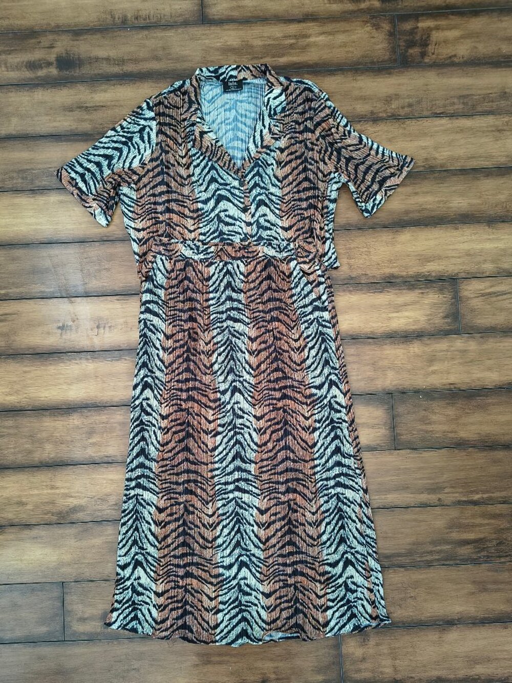 LALA Tiger Print 2-Piece Matching Skirt Set Size L Button Front Maxi - Picture 1 of 12